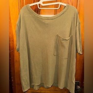 We The Free Size M Olive green tshirt